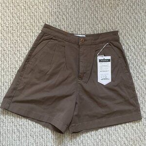 NWT- DU/ER Live Free Pleated Shorts - Women's size 28 in warm sand
